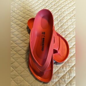 Birkenstock- Honolulu Eva Watermelon- Beach Sandals - size 40 - never worn